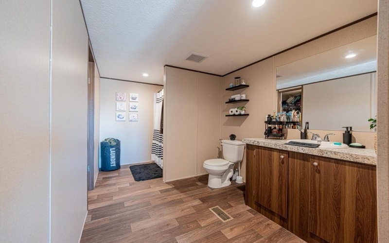 2599 Lampasas Dr, Midland, TX 79705, 4 Bedrooms Bedrooms, ,2 BathroomsBathrooms,Residential,For Sale,2599 Lampasas Dr,50079808