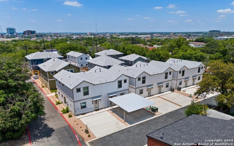 914 N Olive #101, San Antonio, TX 78202, 3 Habitaciones Habitaciones , ,2 BañosBaños,Residential,En Venta,914 N Olive #101,1781485