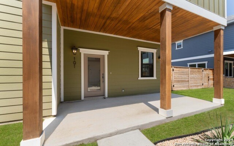 914 N Olive #101, San Antonio, TX 78202, 3 Habitaciones Habitaciones , ,2 BañosBaños,Residential,En Venta,914 N Olive #101,1781485