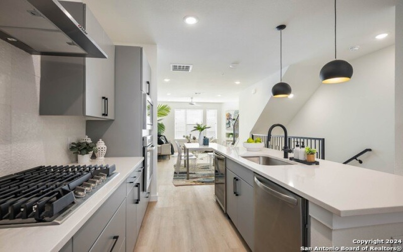 719 E Locust St #3111, San Antonio, TX 78212, 2 Bedrooms Bedrooms, ,2 BathroomsBathrooms,Residential,For Sale,719 E Locust St,0,1783663