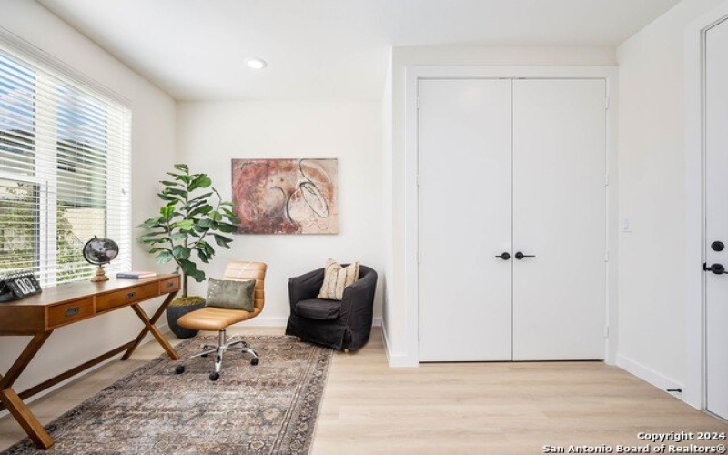 719 E Locust St #3111, San Antonio, TX 78212, 2 Bedrooms Bedrooms, ,2 BathroomsBathrooms,Residential,For Sale,719 E Locust St,0,1783663