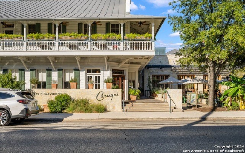 719 E Locust St #3111, San Antonio, TX 78212, 2 Bedrooms Bedrooms, ,2 BathroomsBathrooms,Residential,For Sale,719 E Locust St,0,1783663