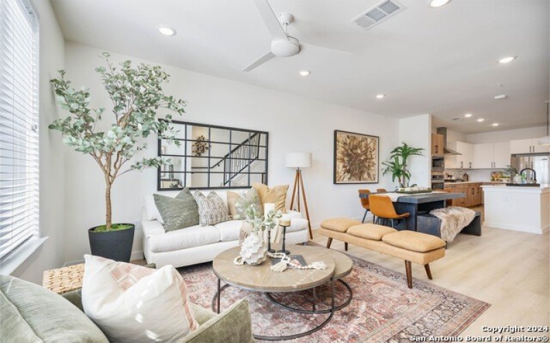 719 E Locust St #3111, San Antonio, TX 78212, 2 Bedrooms Bedrooms, ,2 BathroomsBathrooms,Residential,For Sale,719 E Locust St,0,1783663