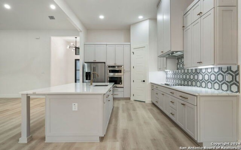 486 James Way, Castroville, TX 78009, 4 Habitaciones Habitaciones , ,5 BañosBaños,Residential,En Venta,486 James Way,1785061