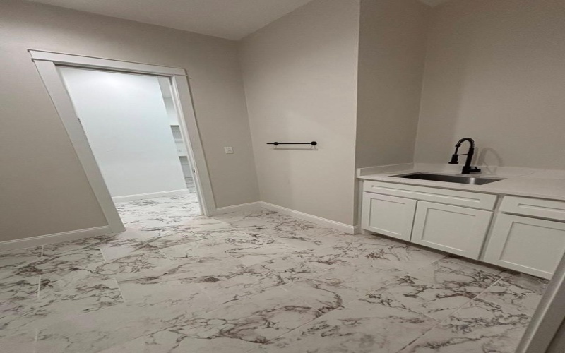 5605 E County Rd 94, Midland, TX 79706, 4 Habitaciones Habitaciones , ,3 BañosBaños,Residential,En Venta,5605 E County Rd 94,50081170