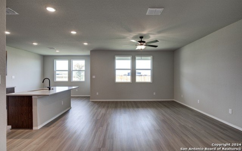 312 Jean Street, Seguin, TX 78155, 3 Bedrooms Bedrooms, ,2 BathroomsBathrooms,Residential,For Sale,312 Jean Street,1786265