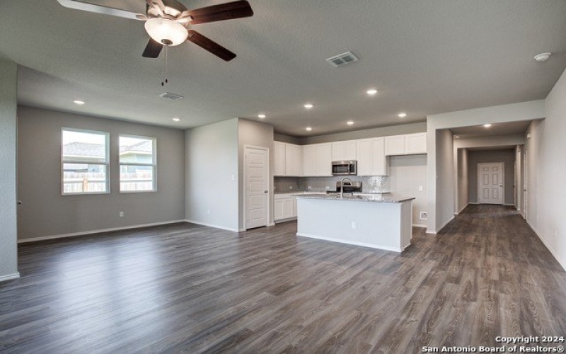 3505 Annalise Avenue, Seguin, TX 78155, 4 Habitaciones Habitaciones , ,3 BañosBaños,Residential,En Venta,3505 Annalise Avenue,1786266