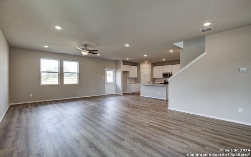 6515 Lowrie Block, San Antonio, TX 78239, 4 Bedrooms Bedrooms, ,2 BathroomsBathrooms,Residential,For Sale,6515 Lowrie Block,1786284