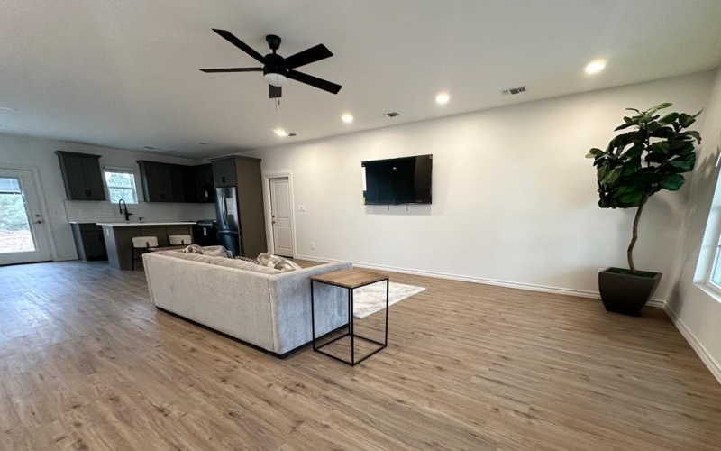 3101 S County Rd 1069, Midland, TX 79706, 4 Bedrooms Bedrooms, ,3 BathroomsBathrooms,Residential,For Sale,3101 S County Rd 1069,50081499