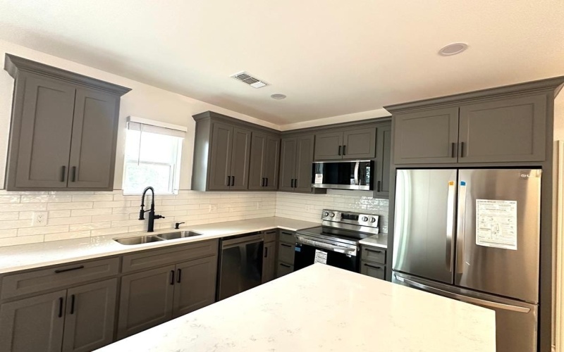 3101 S County Rd 1069, Midland, TX 79706, 4 Bedrooms Bedrooms, ,3 BathroomsBathrooms,Residential,For Sale,3101 S County Rd 1069,50081499