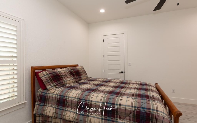 6800 Castle Wood Dr, Midland, TX 79707, 5 Bedrooms Bedrooms, ,3 BathroomsBathrooms,Residential,For Sale,6800 Castle Wood Dr,50081754