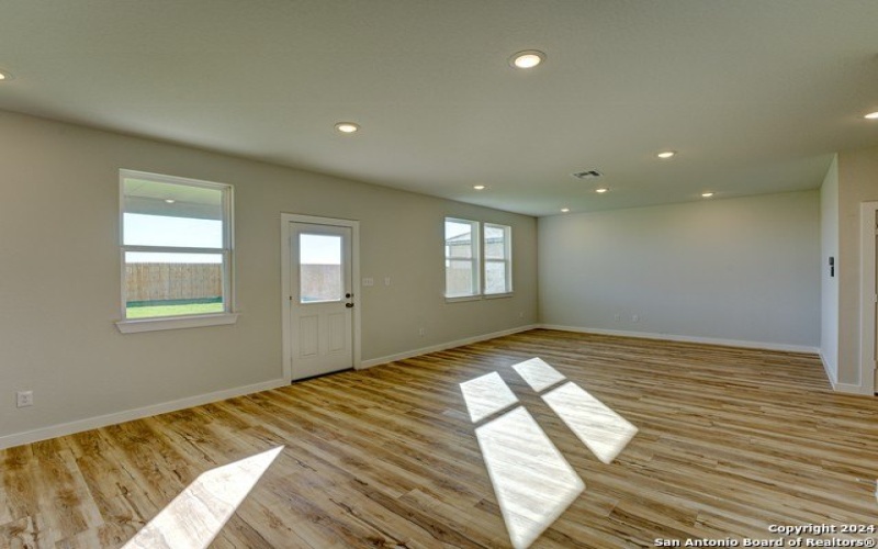 2541 Solon Lane, Seguin, TX 78155, 3 Bedrooms Bedrooms, ,2 BathroomsBathrooms,Residential,For Sale,2541 Solon Lane,1792300