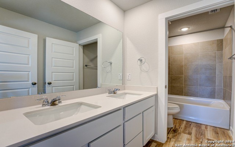 2541 Solon Lane, Seguin, TX 78155, 3 Bedrooms Bedrooms, ,2 BathroomsBathrooms,Residential,For Sale,2541 Solon Lane,1792300