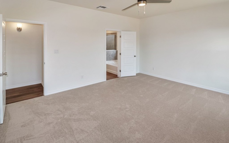 1300 Loess St., Midland, TX 79705, 4 Bedrooms Bedrooms, ,2 BathroomsBathrooms,Residential,For Sale,1300 Loess St.,0,50081884