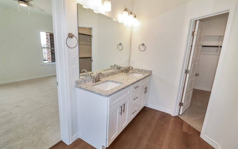 1300 Loess St., Midland, TX 79705, 4 Bedrooms Bedrooms, ,2 BathroomsBathrooms,Residential,For Sale,1300 Loess St.,0,50081884