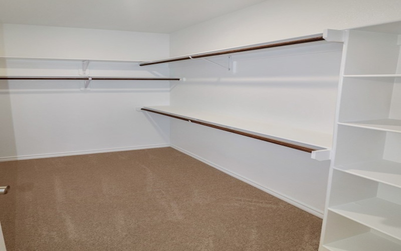 1300 Loess St., Midland, TX 79705, 4 Bedrooms Bedrooms, ,2 BathroomsBathrooms,Residential,For Sale,1300 Loess St.,0,50081884