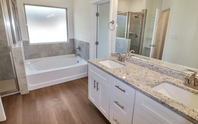 1300 Loess St., Midland, TX 79705, 4 Bedrooms Bedrooms, ,2 BathroomsBathrooms,Residential,For Sale,1300 Loess St.,0,50081884