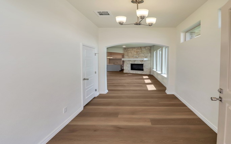 1300 Loess St., Midland, TX 79705, 4 Bedrooms Bedrooms, ,2 BathroomsBathrooms,Residential,For Sale,1300 Loess St.,0,50081884