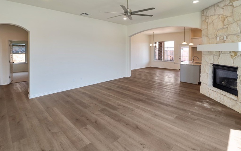 1300 Loess St., Midland, TX 79705, 4 Bedrooms Bedrooms, ,2 BathroomsBathrooms,Residential,For Sale,1300 Loess St.,0,50081884