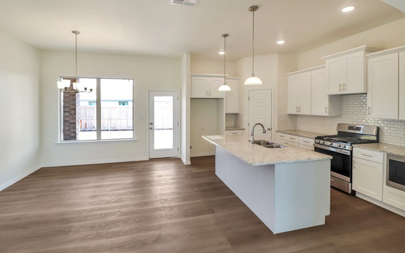 1300 Loess St., Midland, TX 79705, 4 Bedrooms Bedrooms, ,2 BathroomsBathrooms,Residential,For Sale,1300 Loess St.,0,50081884