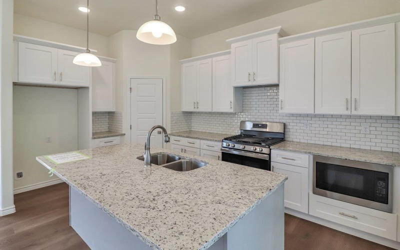 1300 Loess St., Midland, TX 79705, 4 Bedrooms Bedrooms, ,2 BathroomsBathrooms,Residential,For Sale,1300 Loess St.,0,50081884