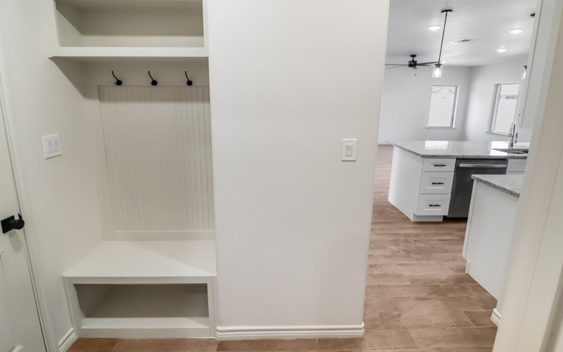 1304 Loess St., Midland, TX 79705, 3 Bedrooms Bedrooms, ,2 BathroomsBathrooms,Residential,For Sale,1304 Loess St.,0,50081888