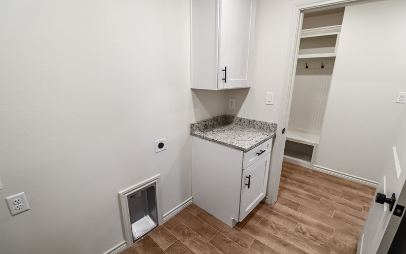 1304 Loess St., Midland, TX 79705, 3 Bedrooms Bedrooms, ,2 BathroomsBathrooms,Residential,For Sale,1304 Loess St.,0,50081888
