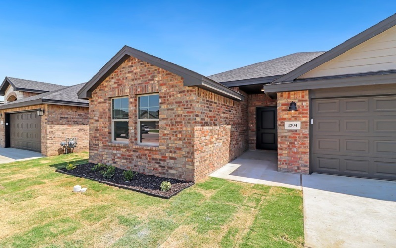 1304 Loess St., Midland, TX 79705, 3 Bedrooms Bedrooms, ,2 BathroomsBathrooms,Residential,For Sale,1304 Loess St.,0,50081888