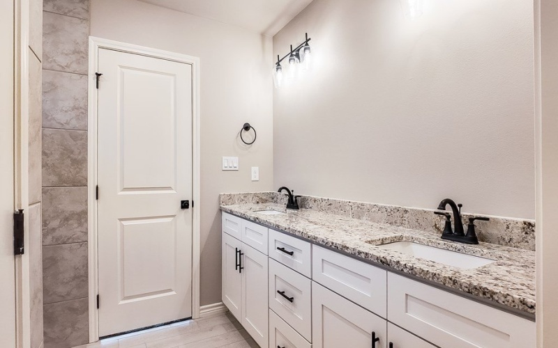 1312 Loess St., Midland, TX 79705, 3 Bedrooms Bedrooms, ,2 BathroomsBathrooms,Residential,For Sale,1312 Loess St.,0,50081892