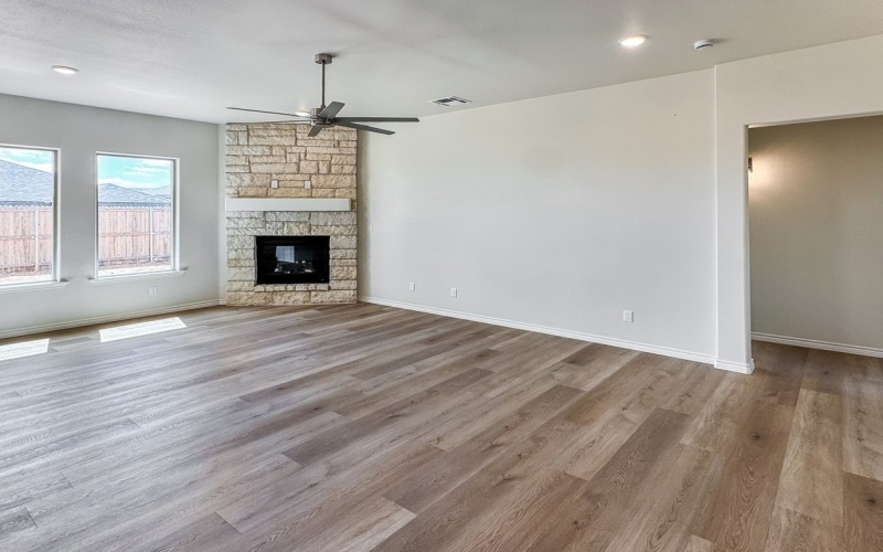 1316 Loess St., Midland, TX 79705, 4 Bedrooms Bedrooms, ,2 BathroomsBathrooms,Residential,For Sale,1316 Loess St.,0,50081895