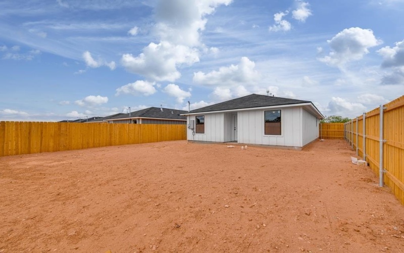 729 Benton, Midland, TX 79701, 3 Bedrooms Bedrooms, ,2 BathroomsBathrooms,Residential,For Sale,729 Benton,50081954