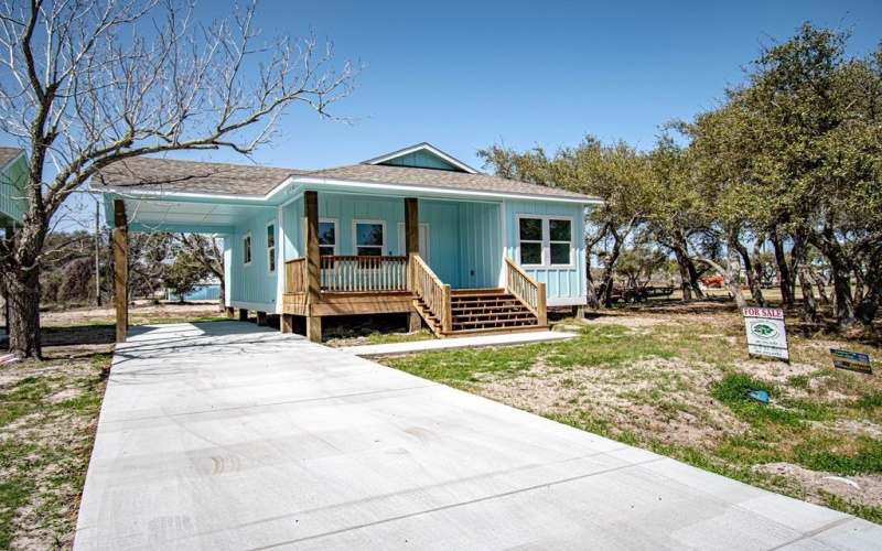 2307 Bronte, ROCKPORT, TX 78382, 3 Bedrooms Bedrooms, ,2 BathroomsBathrooms,Residential,For Sale,2307 Bronte,143572