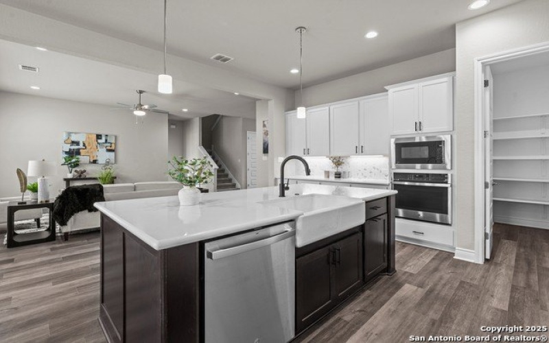 304 Flathead Lake, New Braunfels, TX 78130, 4 Habitaciones Habitaciones , ,3 BañosBaños,Residential,En Venta,304 Flathead Lake,1798700