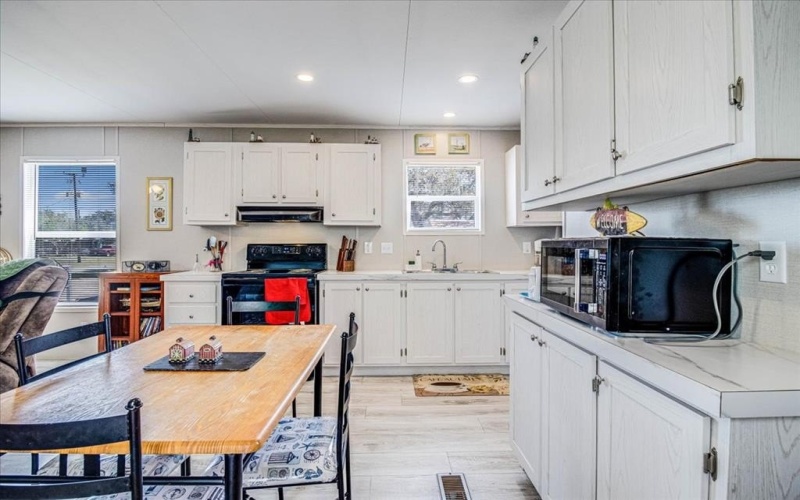 156 Sweet Bay Drive, ROCKPORT(HOLIDAY BEACH), TX 78282, 2 Bedrooms Bedrooms, ,2 BathroomsBathrooms,Residential,For Sale,156 Sweet Bay Drive,147729