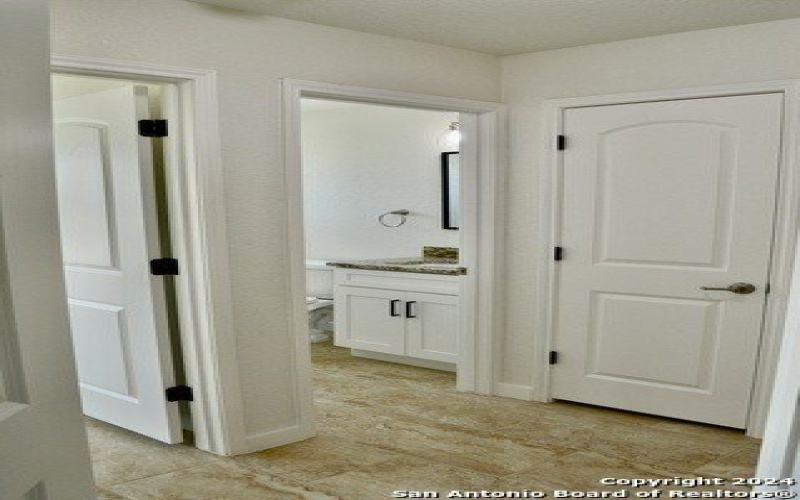 812 UVALDE ST, Pleasanton, TX 78064-1942, 3 Bedrooms Bedrooms, ,2 BathroomsBathrooms,Residential,For Sale,812 UVALDE ST,1808849