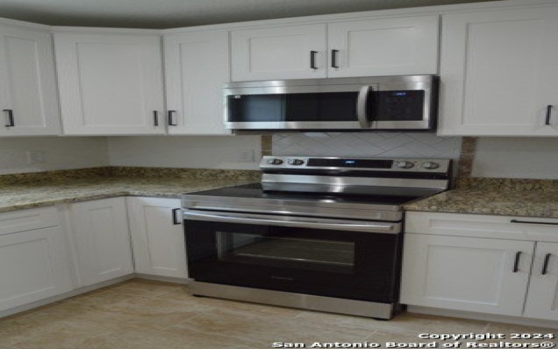 812 UVALDE ST, Pleasanton, TX 78064-1942, 3 Bedrooms Bedrooms, ,2 BathroomsBathrooms,Residential,For Sale,812 UVALDE ST,1808849
