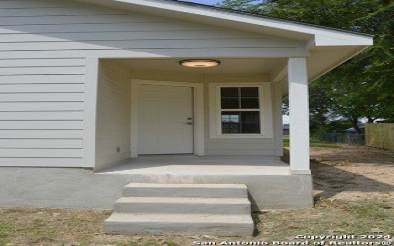 812 UVALDE ST, Pleasanton, TX 78064-1942, 3 Bedrooms Bedrooms, ,2 BathroomsBathrooms,Residential,For Sale,812 UVALDE ST,1808849