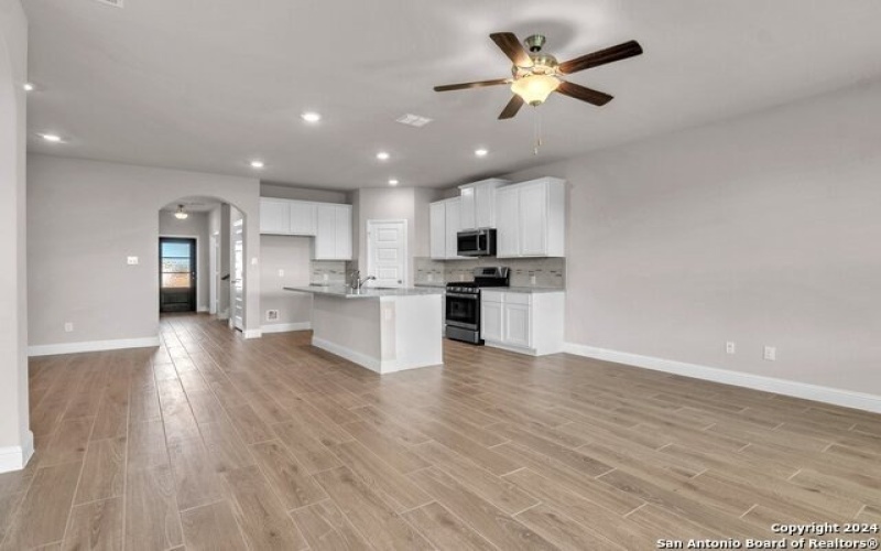 5114 Garden Field, Schertz, TX 78124, 4 Bedrooms Bedrooms, ,3 BathroomsBathrooms,Residential,For Sale,5114 Garden Field,1809856