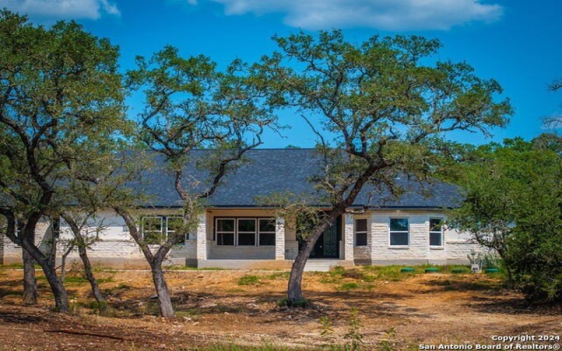 1522 SHADY HOLW, New Braunfels, TX 78132, 4 Habitaciones Habitaciones , ,3 BañosBaños,Residential,En Venta,1522 SHADY HOLW,1810086