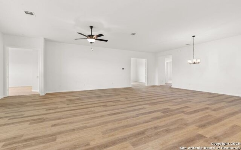 2847 Reeves Lane, Schertz, TX 78101, 3 Habitaciones Habitaciones , ,3 BañosBaños,Residential,En Venta,2847 Reeves Lane,1813578