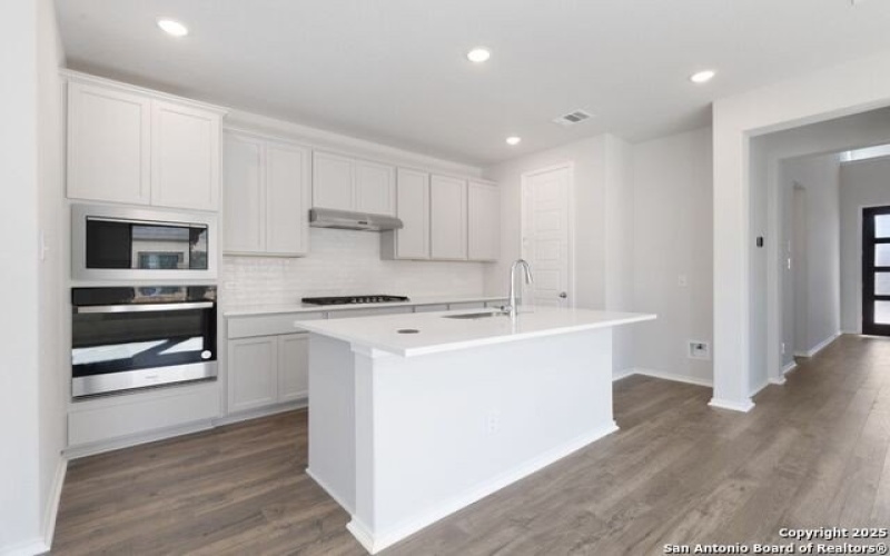 2511 Oxford Ridge, San Antonio, TX 78245, 4 Bedrooms Bedrooms, ,3 BathroomsBathrooms,Residential,For Sale,2511 Oxford Ridge,1828363