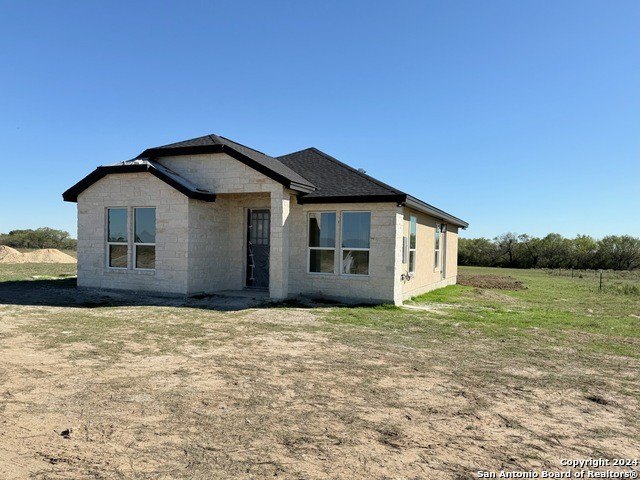 137 Camino Verde Ct, La Vernia, TX 78121, 3 Habitaciones Habitaciones , ,2 BañosBaños,Residential,En Venta,137 Camino Verde Ct,1830606