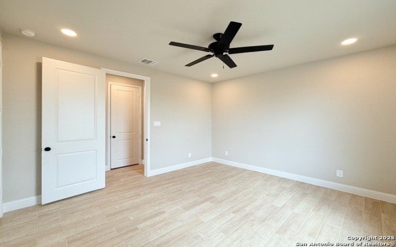 137 Camino Verde Ct, La Vernia, TX 78121, 3 Habitaciones Habitaciones , ,2 BañosBaños,Residential,En Venta,137 Camino Verde Ct,1830606