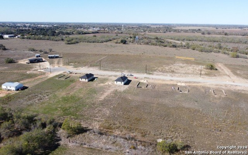 137 Camino Verde Ct, La Vernia, TX 78121, 3 Habitaciones Habitaciones , ,2 BañosBaños,Residential,En Venta,137 Camino Verde Ct,1830606