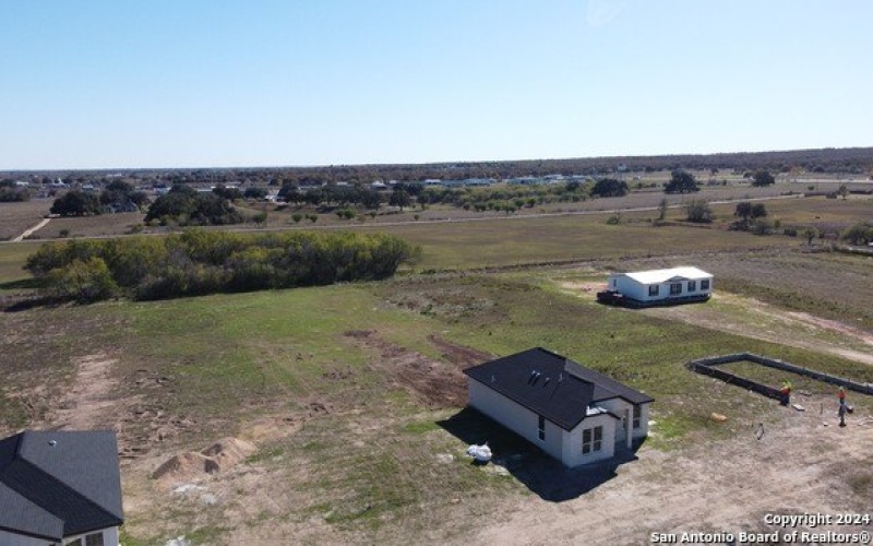 137 Camino Verde Ct, La Vernia, TX 78121, 3 Habitaciones Habitaciones , ,2 BañosBaños,Residential,En Venta,137 Camino Verde Ct,1830606