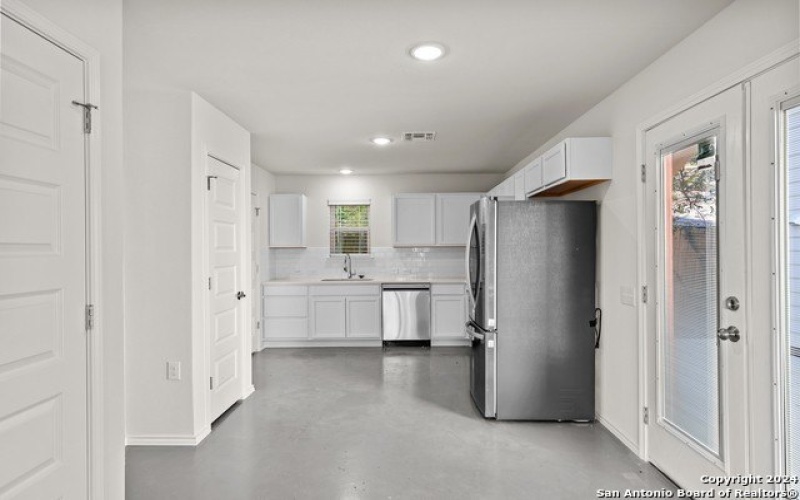 631 E Carolina St #3, San Antonio, TX 78210-1814, 2 Bedrooms Bedrooms, ,1 BathroomBathrooms,Residential,For Sale,631 E Carolina St,1830705