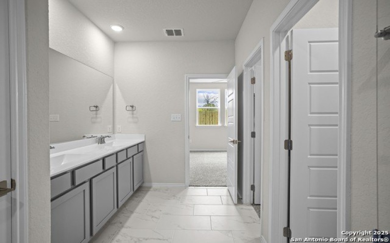 3421 Meteor Night, Converse, TX 78109, 3 Habitaciones Habitaciones , ,2 BañosBaños,Residential,En Venta,3421 Meteor Night,1830745