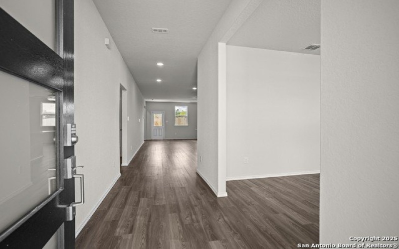 3421 Meteor Night, Converse, TX 78109, 3 Habitaciones Habitaciones , ,2 BañosBaños,Residential,En Venta,3421 Meteor Night,1830745