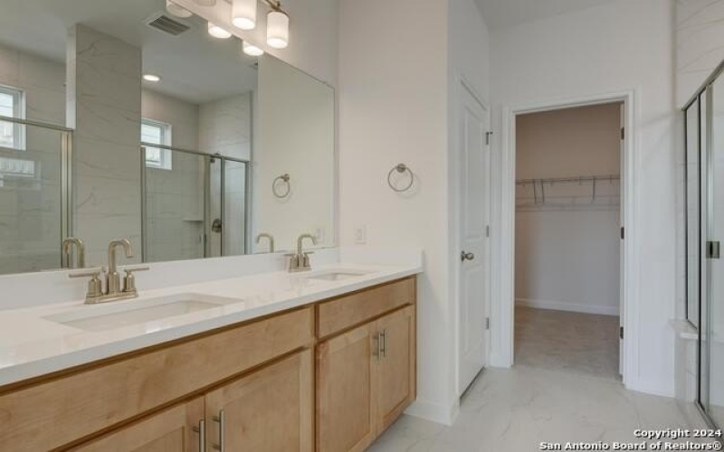 263 Ainslie Street W, Castroville, TX 78009, 3 Bedrooms Bedrooms, ,2 BathroomsBathrooms,Residential,For Sale,263 Ainslie Street W,1814636