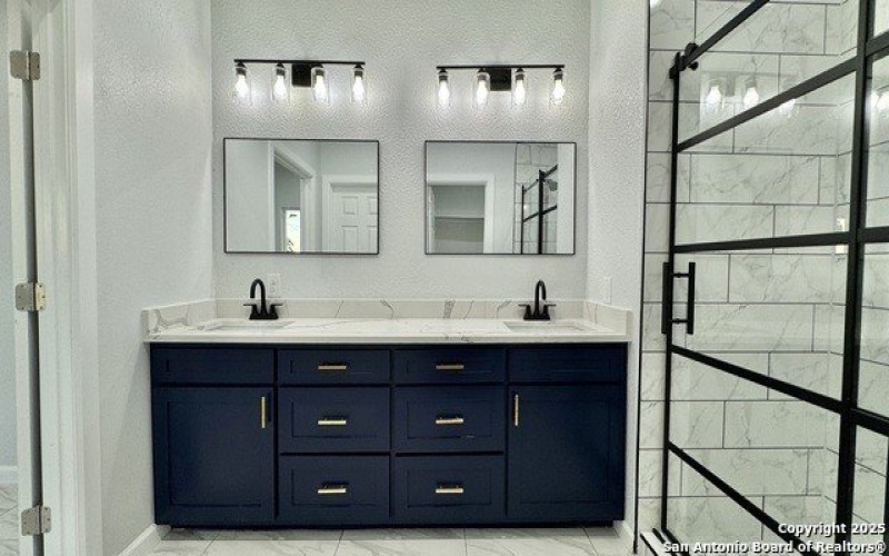 17114 laguna seca, Atascosa, TX 78002, 3 Habitaciones Habitaciones , ,2 BañosBaños,Residential,En Venta,17114 laguna seca,0,1832072